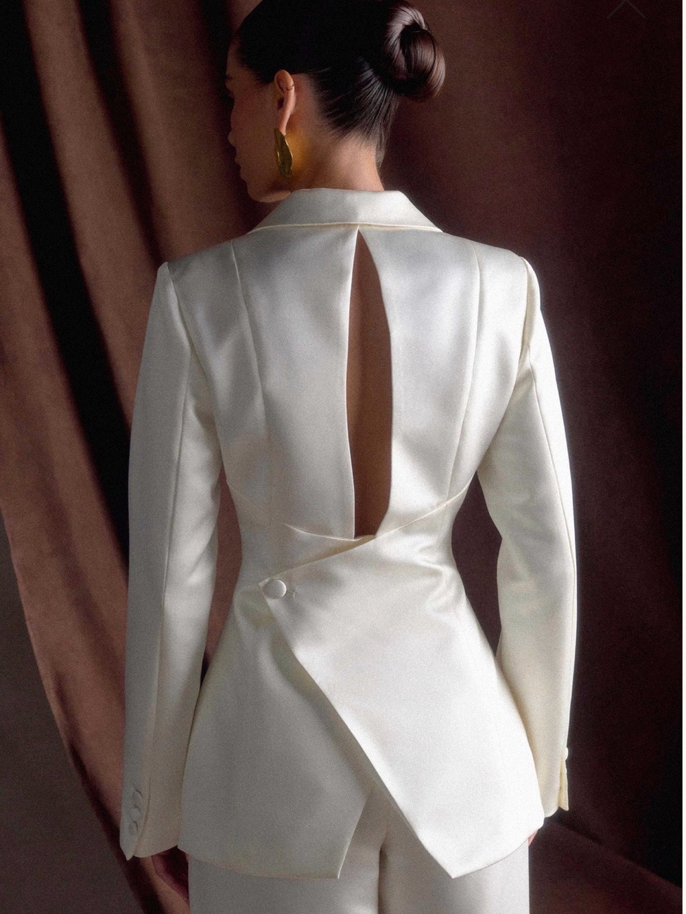 Ivory Single-Button Blazer - Picture 2 of 6